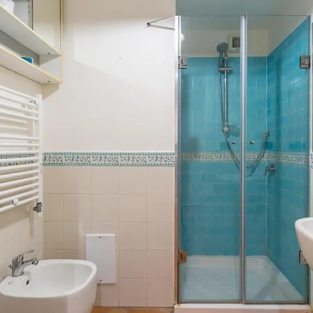 A Pochi Passi Dal Mare Di Di Sorrento Apartment Meta